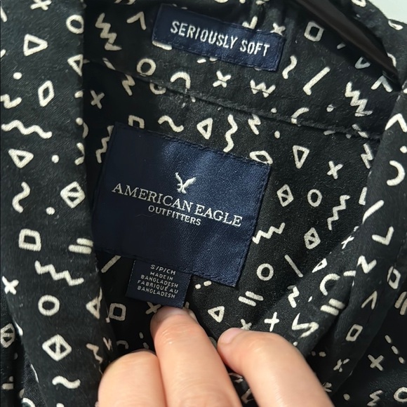 A&E Men's Black 90’s Patterned Shirt - Picture 3 of 4